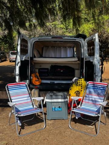 Campcar Maui Jeeps Suvs Hybrid Camper Van Rentals With Equipment And Travel Advice Кахулуї Екстер'єр фото