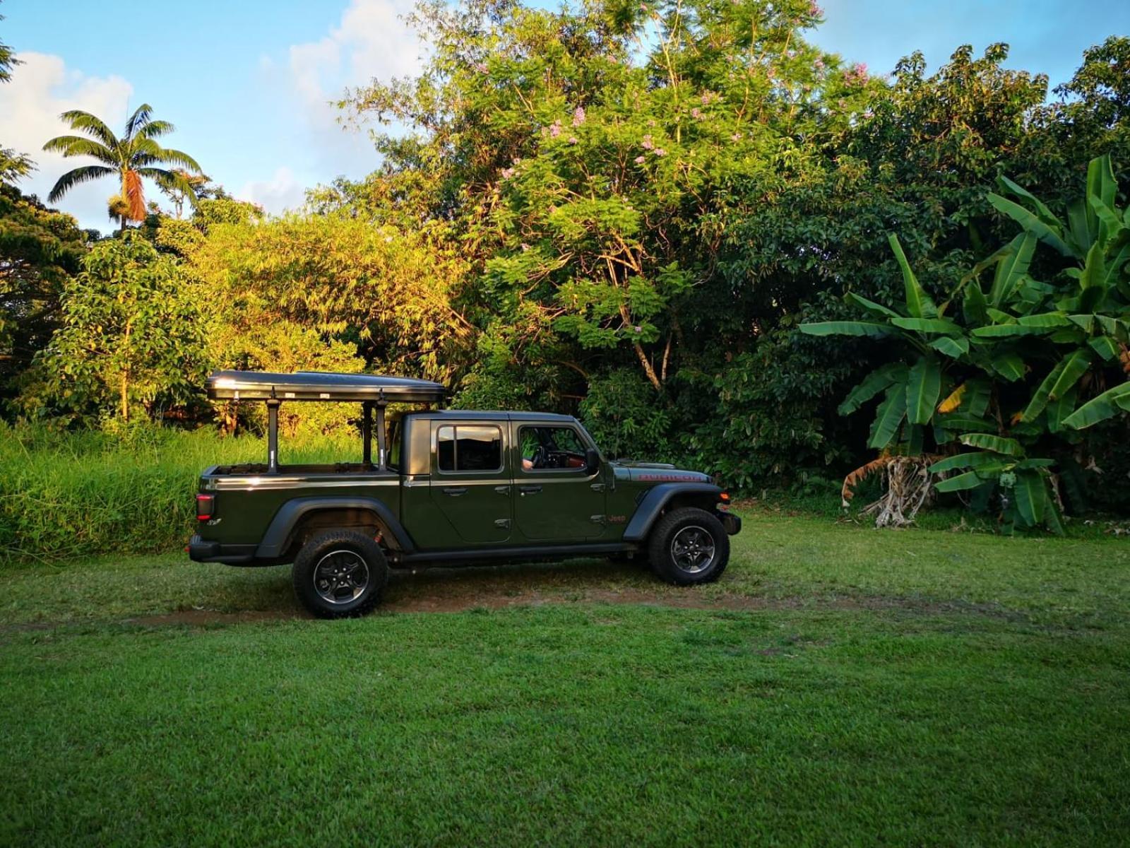 Campcar Maui Jeeps Suvs Hybrid Camper Van Rentals With Equipment And Travel Advice Кахулуї Екстер'єр фото