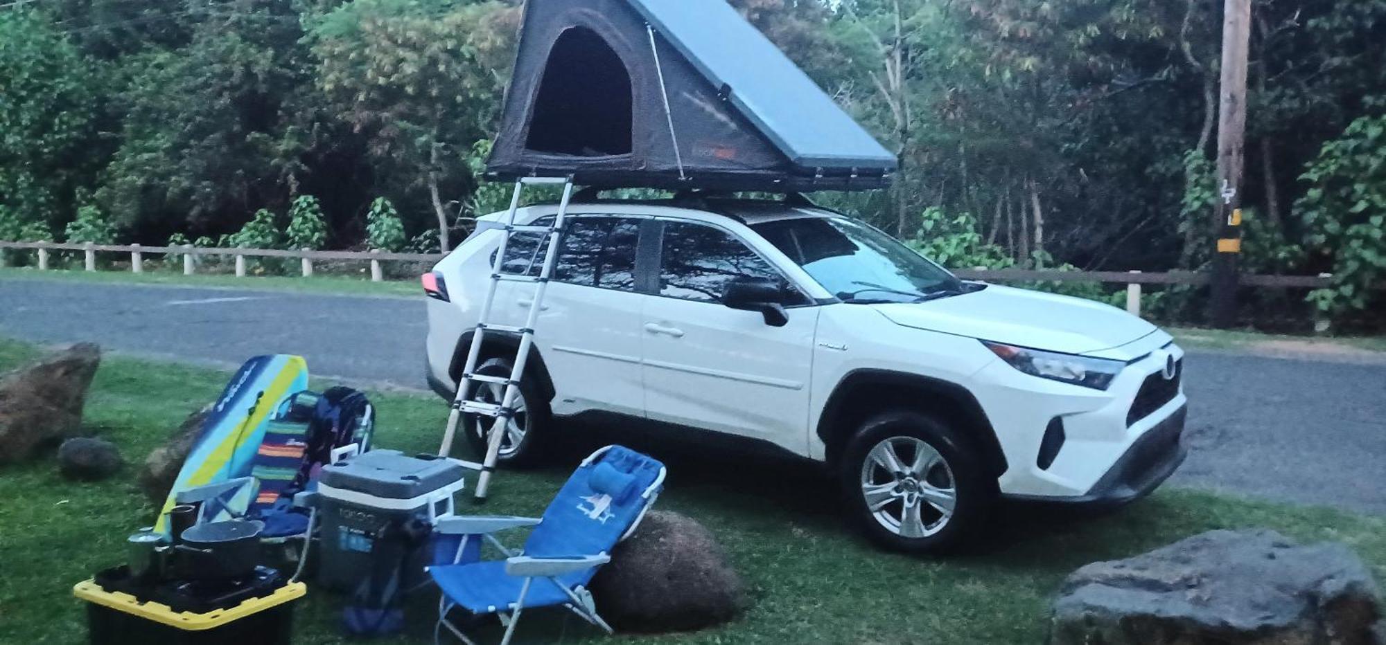 Campcar Maui Jeeps Suvs Hybrid Camper Van Rentals With Equipment And Travel Advice Кахулуї Екстер'єр фото
